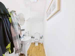 Cloakroom- click for photo gallery